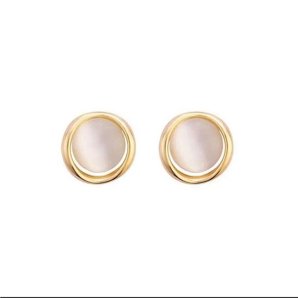 925 Silver Opal Center Round Stud Earrings - Picture 1 of 7